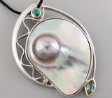 Кулон с пузырчатым жемчугом на перламутре и самоцветами!  