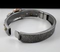 Браслет из серебра 925 пробы с перидотами, цаворитами и мозамбикскими гранатами. Серебро 925